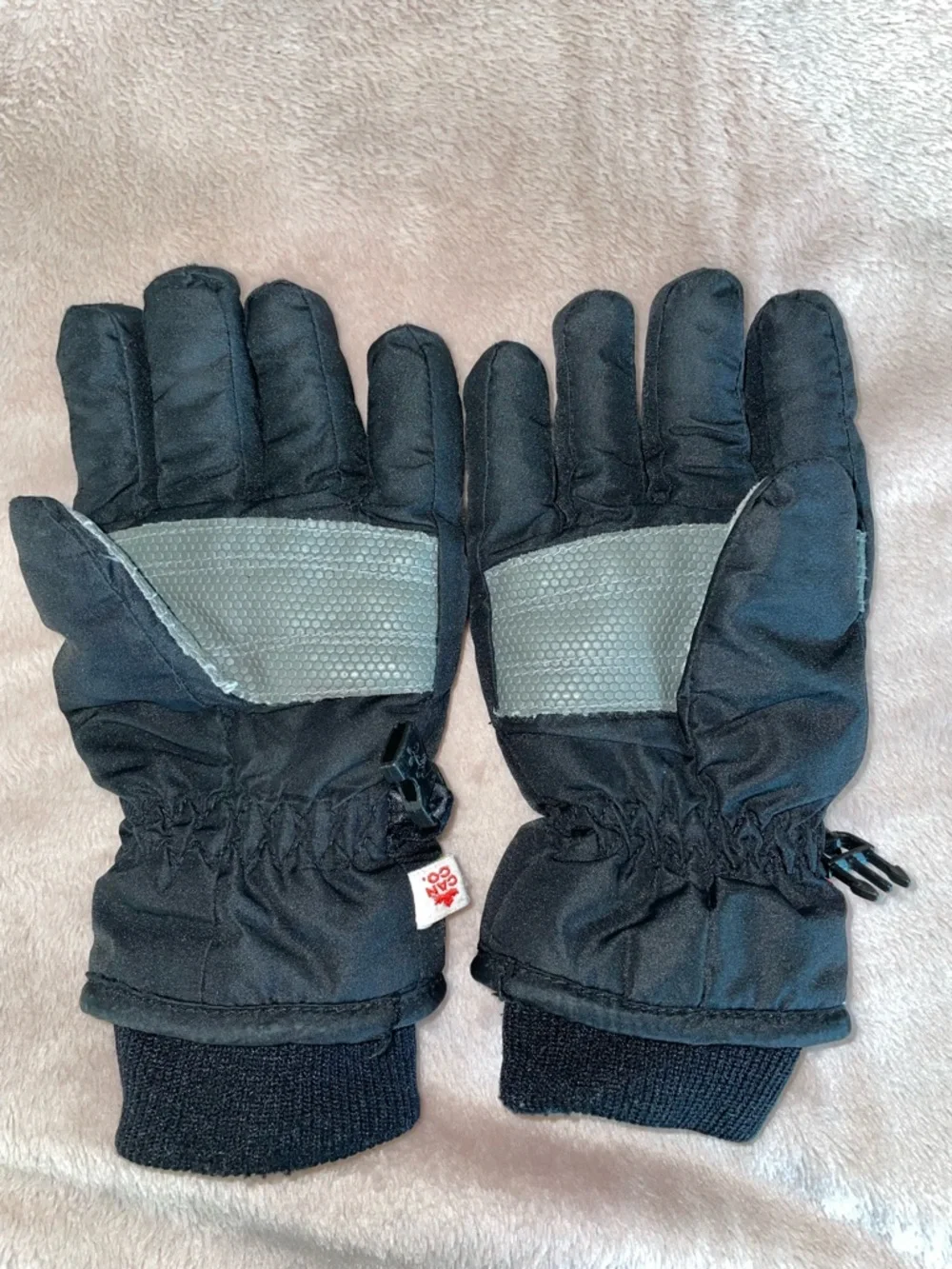 Kid’s Black Insulated Winter Gloves with Reflective Stripe - for 4-6 years old